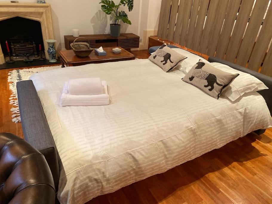 Spacious Flat In The Most Desirable Area Of Londýn Exteriér fotografie